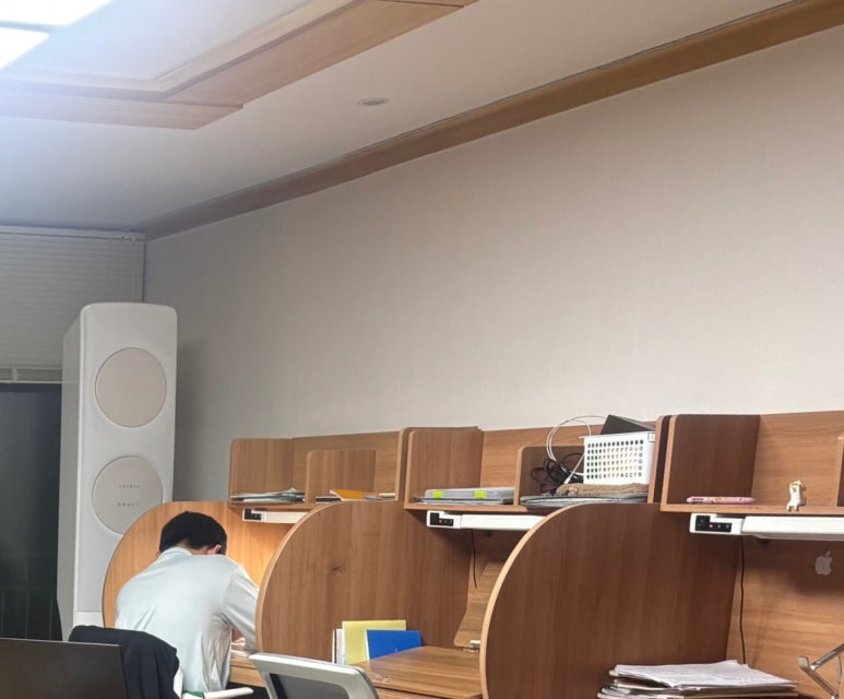 SE-221aebe8-4bef-466b-8d51-bb4054cb0a9f.jpg